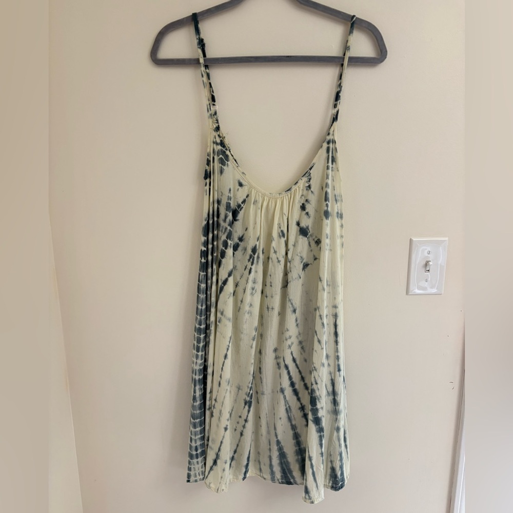 Tiare Hawaii Tie-Dye Mini Dress Beach resort wear pool‎ flowy coverup cover up